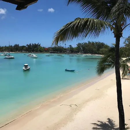 Grand Baie Beach Penthouse Extérieur photo
